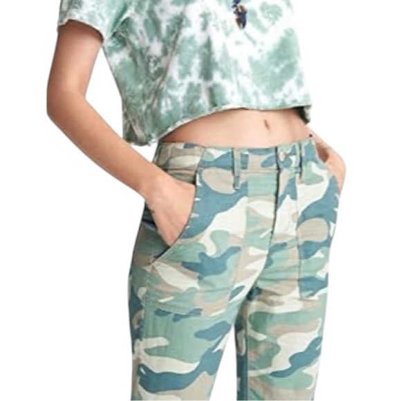 MOTHER The Shaker Chop Crop in Blue Green Camo - Picture 3 of 16